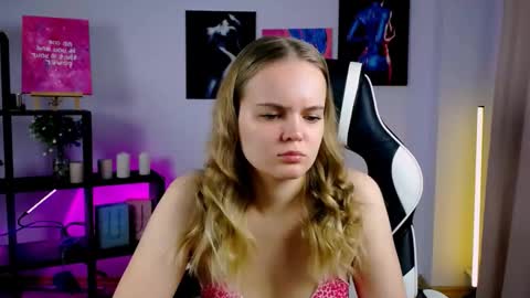 margoblonde online show from November 8, 2025, 2:45 am