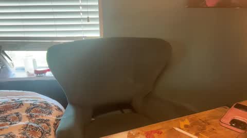 Snapshot of margolane chatting on September 26, 2025, 1:48 pm Elle online show from September 26, 2025, 1:48 pm