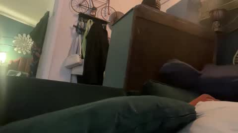 Snapshot of margolane chatting on February 25, 2026, 3:38 am Elle online show from February 25, 2026, 3:38 am