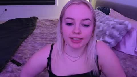 margot_robbie7 online show from February 25, 2026, 12:20 am