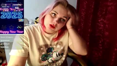 Snapshot of mari_77777 chatting on January 16, 2025, 4:17 am Mari online show from January 16, 2025, 4:17 am