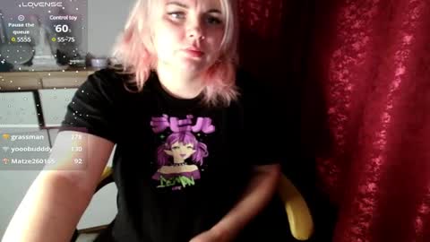 Snapshot of mari_77777 chatting on February 4, 2025, 4:59 am Mari online show from February 4, 2025, 4:59 am