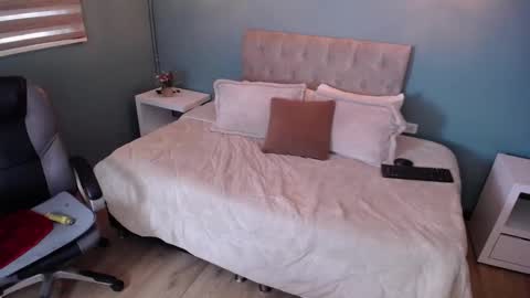 Mari online show from January 16, 2025, 10:12 pm