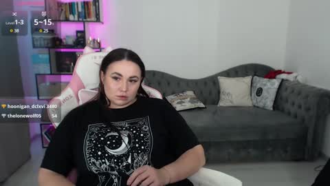 mari moore online show from December 4, 2024, 10:57 am