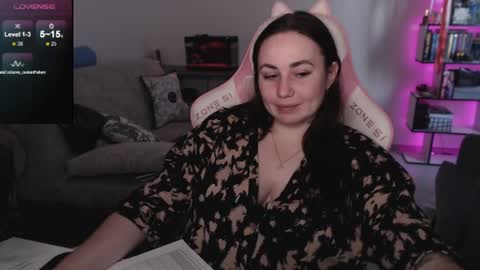 Snapshot of mari_moore7 chatting on May 21, 2026, 7:48 am mari moore online show from May 21, 2026, 7:48 am