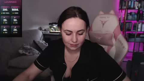 Snapshot of mari_moore7 chatting on May 26, 2026, 7:26 am mari moore online show from May 26, 2026, 7:26 am
