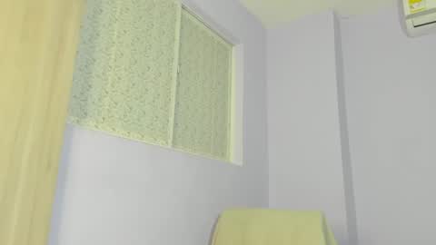 Meli-Mari  online show from February 22, 2025, 1:57 pm