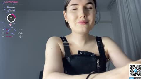 Maria online show from December 4, 2024, 1:42 pm