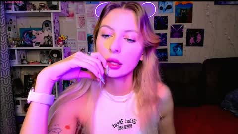 Maria online show from December 13, 2024, 2:43 am