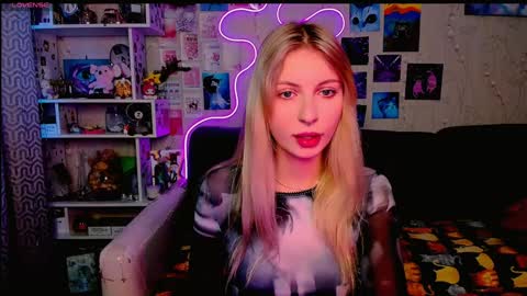 Maria online show from December 18, 2024, 3:37 am