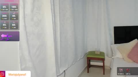 V A N E S S A  online show from October 3, 2025, 5:15 am