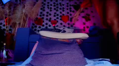 Mara online show from February 20, 2025, 6:02 pm