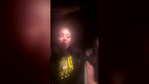 mariahlover22 online show from April 3, 2026, 4:54 am