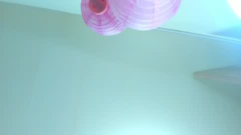   online show from December 6, 2024, 1:18 am