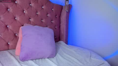   online show from December 18, 2024, 10:24 pm