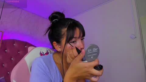   online show from February 2, 2025, 7:14 pm