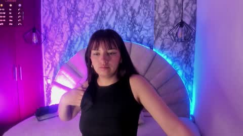   online show from November 4, 2025, 12:15 pm