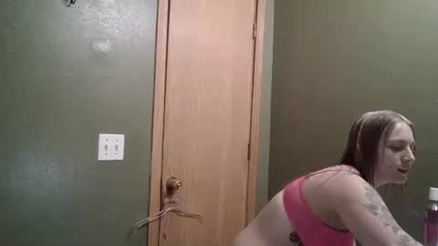 Snapshot of mariamaybe24 chatting on March 6, 2025, 1:27 am Mariah online show from March 6, 2025, 1:27 am