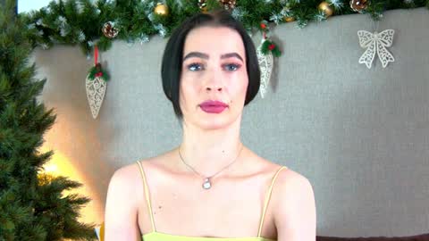 MariaMenson online show from December 22, 2024, 6:37 pm