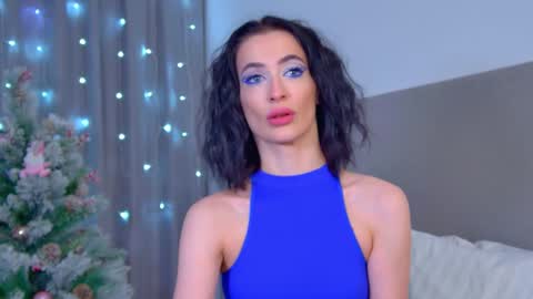 MariaMenson online show from December 24, 2024, 8:38 pm