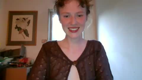 Snapshot of mariameoww chatting on July 23, 2026, 12:35 am maria online show from July 23, 2026, 12:35 am