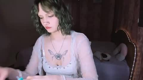Snapshot of mariamilkis chatting on April 26, 2026, 3:04 am Maria online show from April 26, 2026, 3:04 am