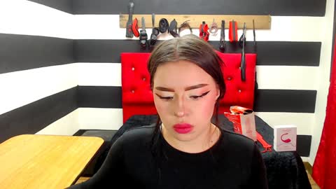 Marian online show from December 12, 2024, 3:21 am