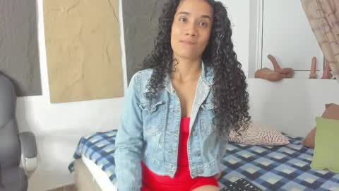 Snapshot of marian_rios chatting on May 21, 2026, 10:55 am Marian online show from May 21, 2026, 10:55 am