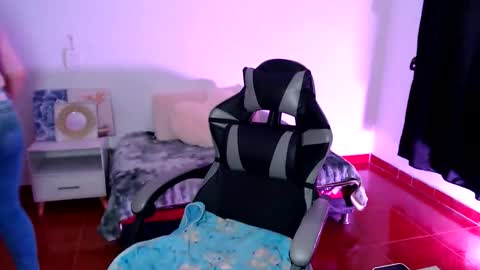 mariana__666 online show from November 2, 2025, 9:17 pm