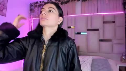 Snapshot of mariana__thompson chatting on July 28, 2026, 2:40 am mariana__thompson online show from July 28, 2026, 2:40 am