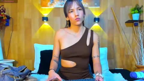 Mariana Angel online show from May 14, 2026, 4:03 pm