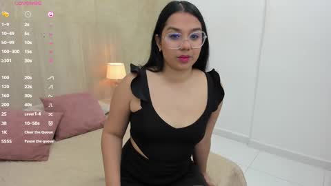 Mariana Allen online show from February 18, 2025, 3:31 am