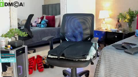 Mar y online show from December 23, 2024, 2:28 pm