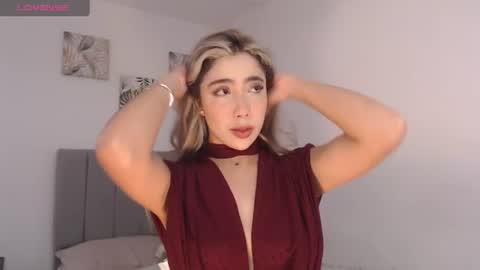 Snapshot of mariana_es chatting on June 24, 2026, 8:08 pm Mariana online show from June 24, 2026, 8:08 pm