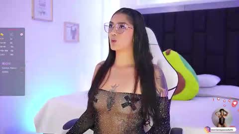 Mariana  online show from November 21, 2025, 7:01 pm