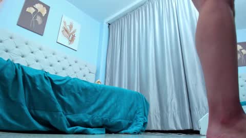 Mariana online show from February 12, 2025, 7:13 am