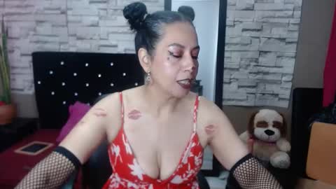 Snapshot of mariana_night chatting on October 31, 2025, 6:03 am mariana_night online show from October 31, 2025, 6:03 am