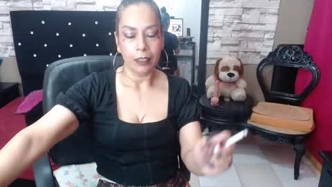 Snapshot of mariana_night chatting on November 9, 2025, 5:28 am mariana_night online show from November 9, 2025, 5:28 am