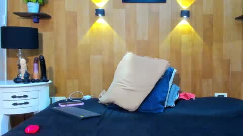 Snapshot of marianaa_aangel chatting on January 25, 2025, 3:09 am Mariana Angel online show from January 25, 2025, 3:09 am