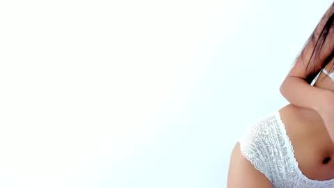 Mariana Garcia online show from September 16, 2025, 7:48 pm