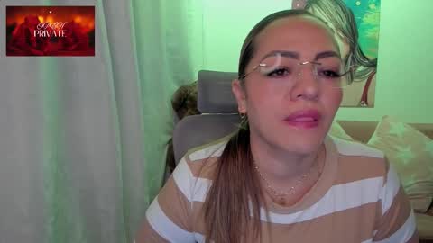 Mariana Lopez online show from September 27, 2025, 12:48 am