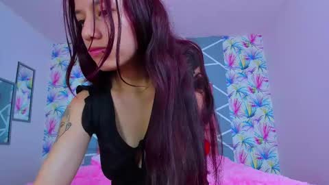 Mariana Manson online show from March 10, 2025, 1:12 am