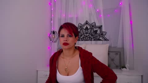 Mariana online show from December 15, 2024, 12:17 pm