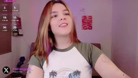 mariangeel_ online show from September 18, 2025, 11:18 pm