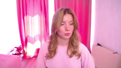 Snapshot of marianna_meow246 chatting on July 6, 2026, 11:40 am marianna_meow246 online show from July 6, 2026, 11:40 am