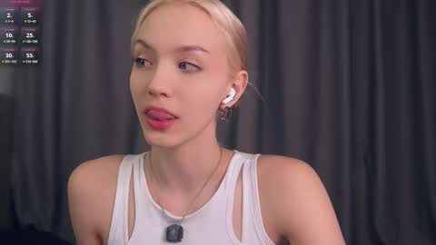 Rachel online show from May 13, 2026, 10:38 pm