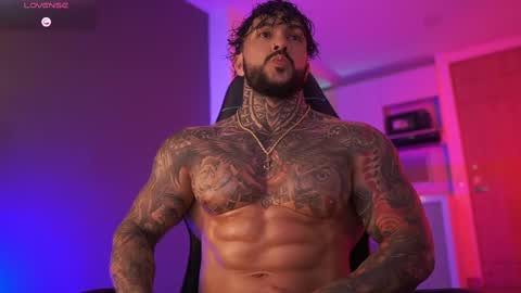 Snapshot of mariano_costa chatting on October 2, 2025, 2:29 am Mariano Costa online show from October 2, 2025, 2:29 am