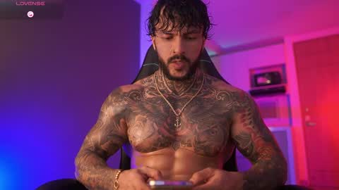 Snapshot of mariano_costa chatting on October 31, 2025, 4:24 am Mariano Costa online show from October 31, 2025, 4:24 am