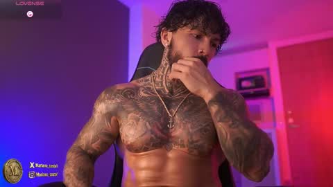 Snapshot of mariano_costa chatting on November 26, 2025, 10:22 pm Mariano Costa online show from November 26, 2025, 10:22 pm