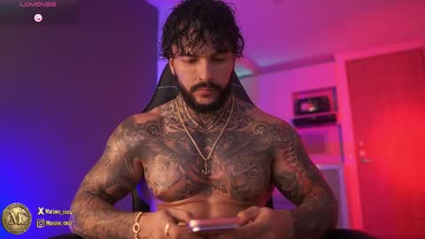 Snapshot of mariano_costa chatting on November 27, 2025, 11:40 pm Mariano Costa online show from November 27, 2025, 11:40 pm